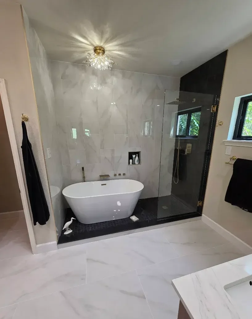 Walk-In Showers in Austin: When a Fixed Panel Is Enough and When It Isn't